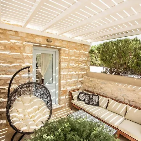 Villa Errieta House - Eclectic Island - Gorgeous Sea Views, Garden *