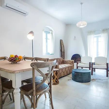 Villa Errieta House - Eclectic Island - Gorgeous Sea Views, Garden *